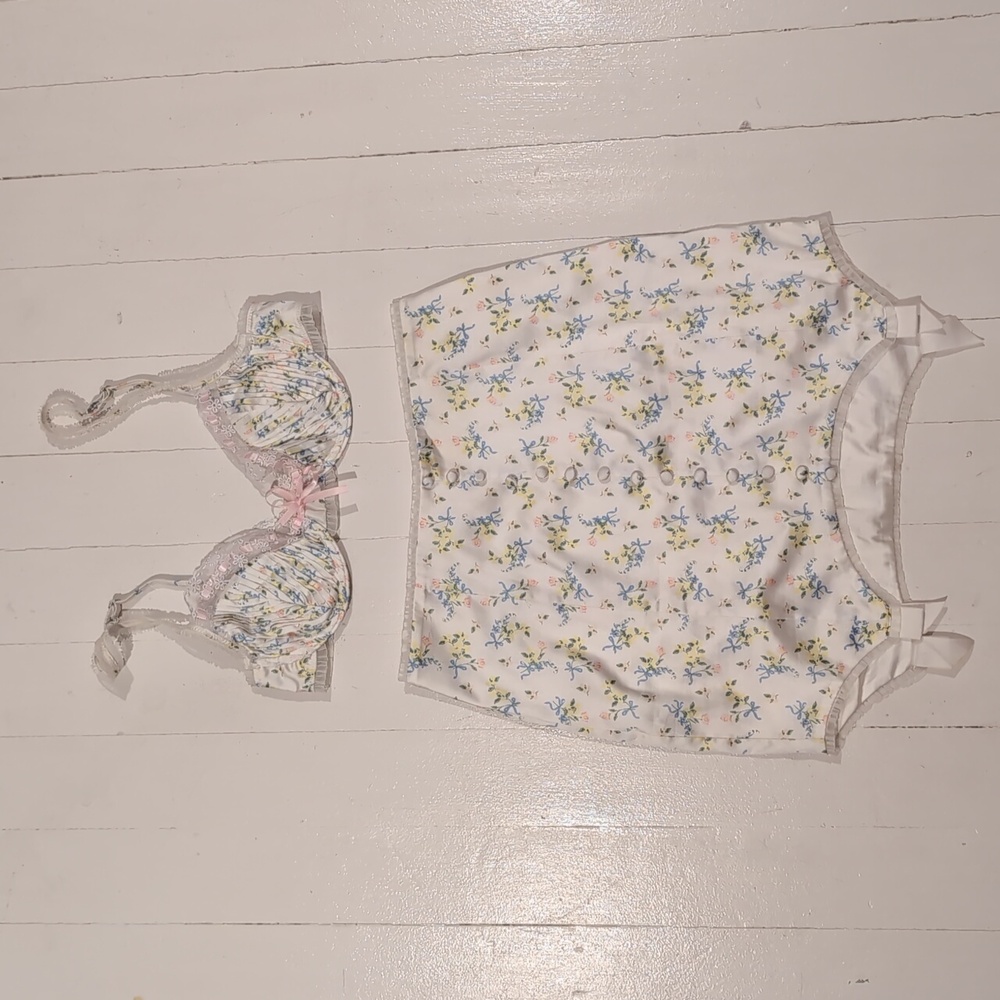 For Love & Lemons x Victoria's Secret Charlotte Bra and Garter Skirt Set, Small